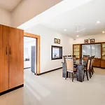Mansarovar Holiday Home