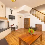 Ekostay - Winterfell Chalet Villa