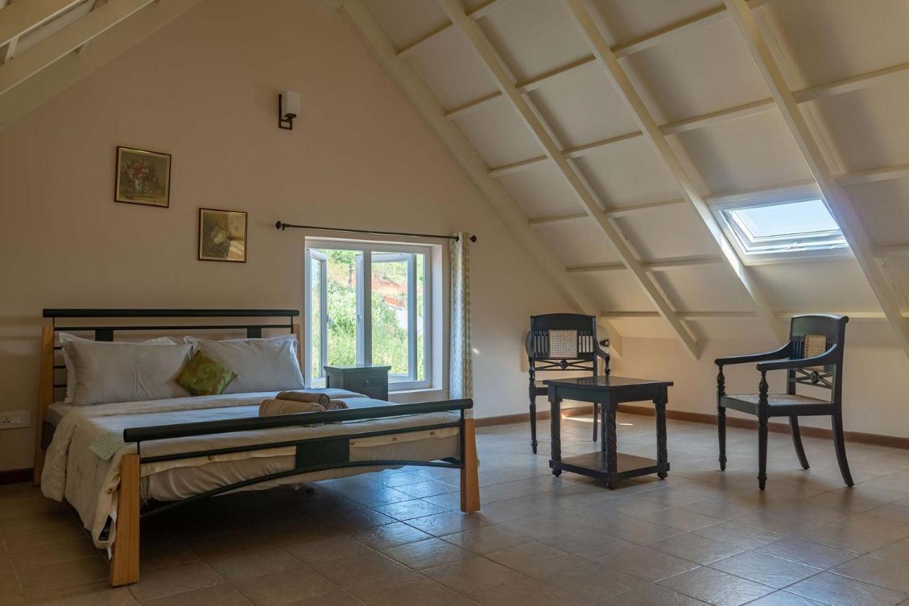 Villa Yellow Tulip With Breakfast, Bbq Grill & Pet By Stayvista Coonoor