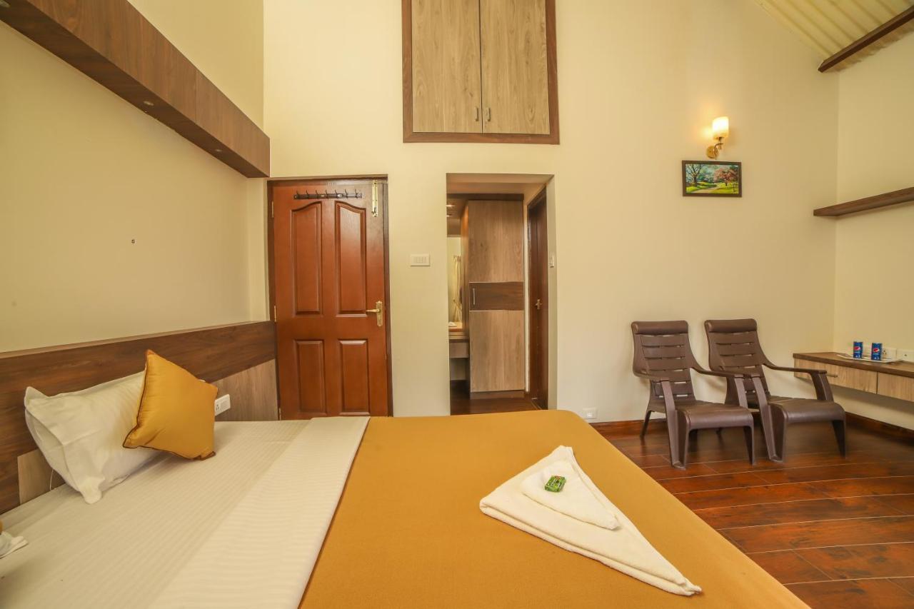 3 Bedroom Valley View Villa Coonoor