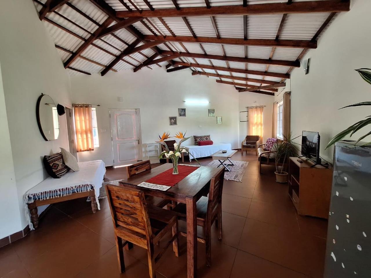 Pristine By Lexstays Villa Coonoor