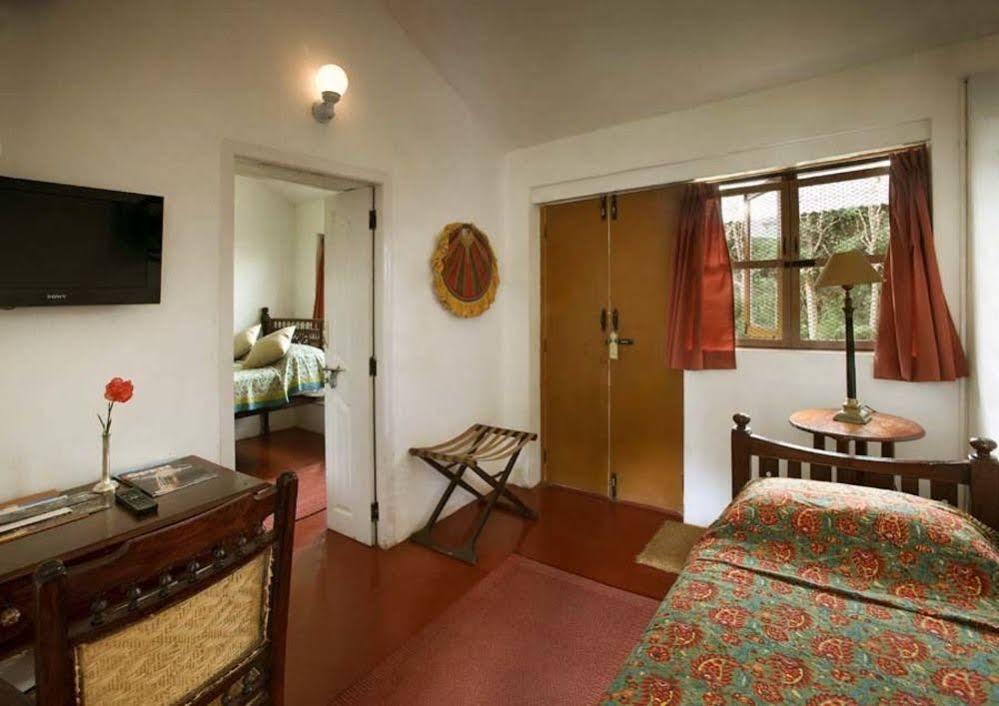 Hotel Neemrana's Wallwood Garden