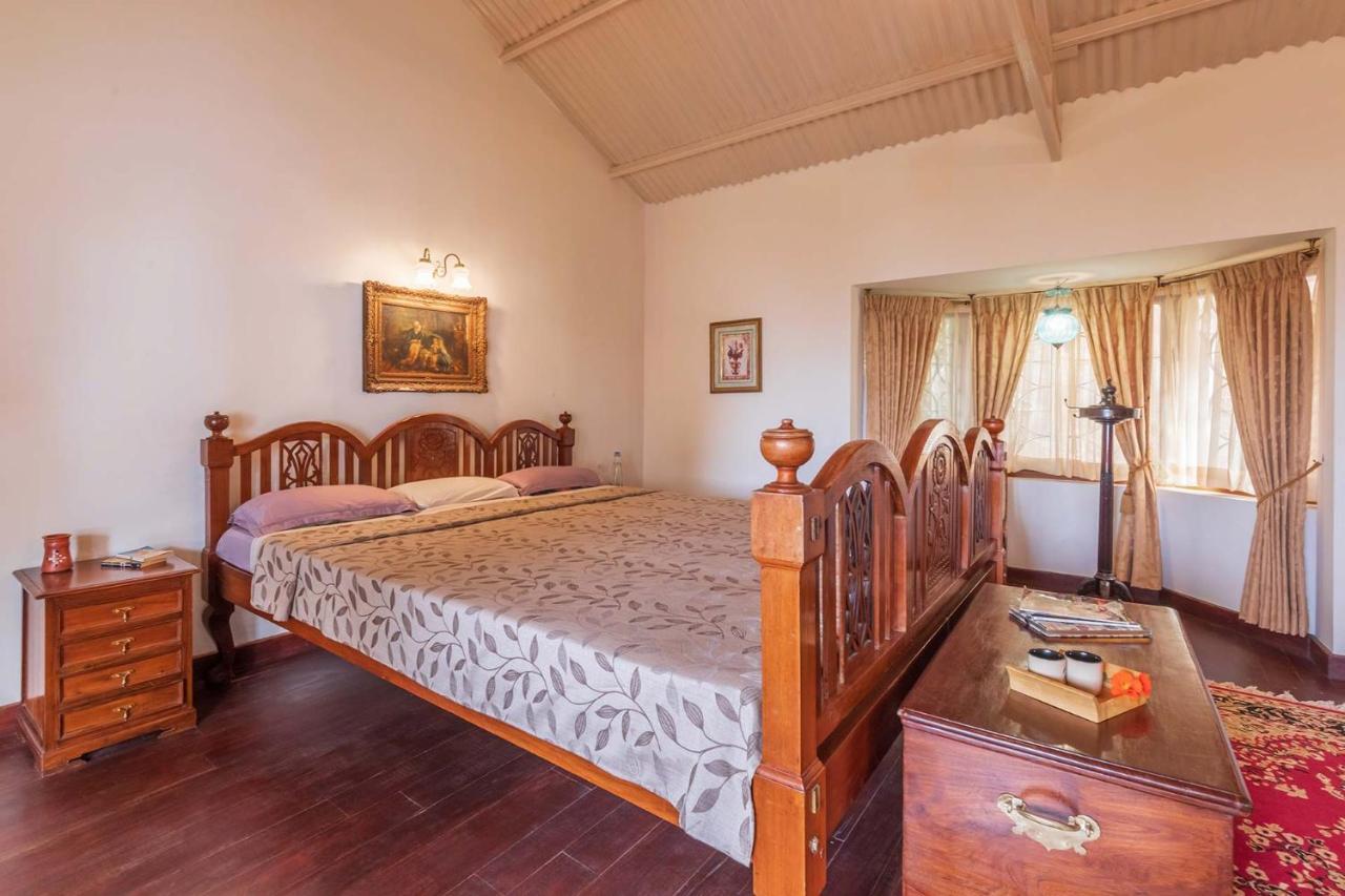 Villa Stayvista At Alpinia Coonoor